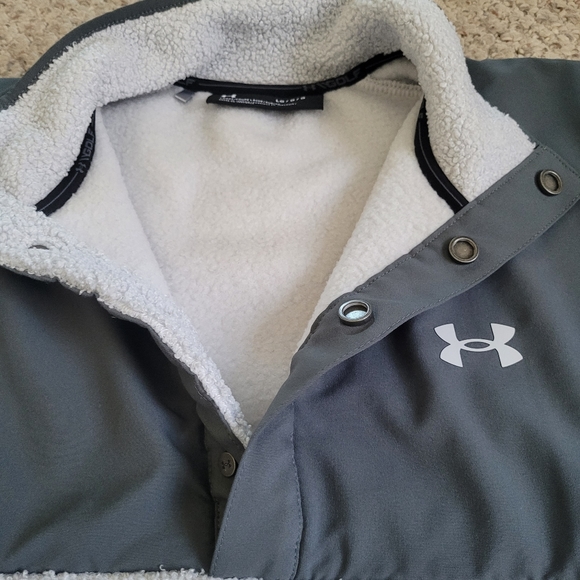 Mens Size Large Underamour Golf Pullover - Picture 5 of 8